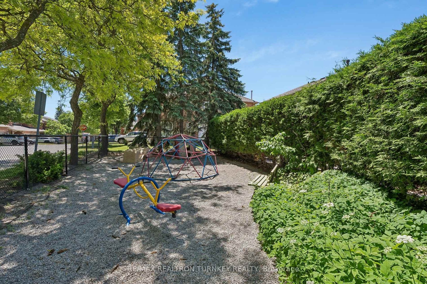 Photo 41 at 877 Playter Crescent, Armitage, Newmarket