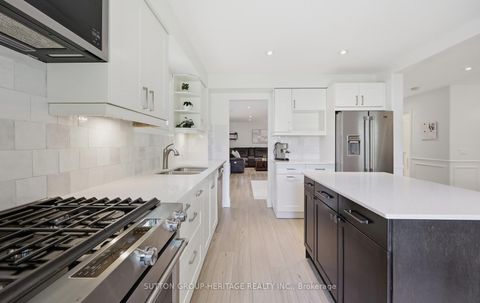 Photo 6 at 680 Eramosa Crescent, Amberlea, Pickering
