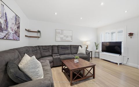 Photo 15 at 680 Eramosa Crescent, Amberlea, Pickering