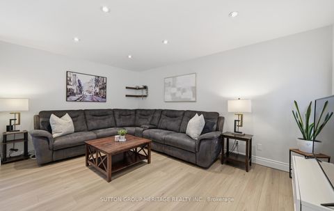 Photo 16 at 680 Eramosa Crescent, Amberlea, Pickering