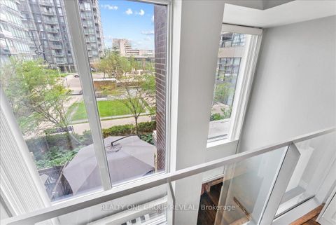 Photo 22 at 112 - 15 Brunel Court, Waterfront Communities C1, Toronto