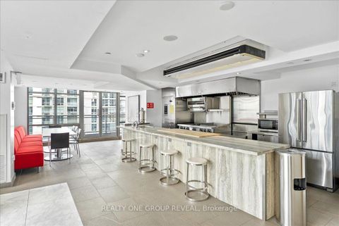 Photo 32 at 112 - 15 Brunel Court, Waterfront Communities C1, Toronto