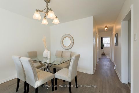Photo 7 at 152 Santamonica Boulevard, Birchmount, Toronto