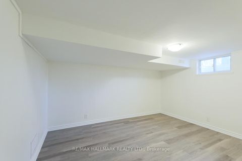 Photo 16 at 152 Santamonica Boulevard, Birchmount, Toronto