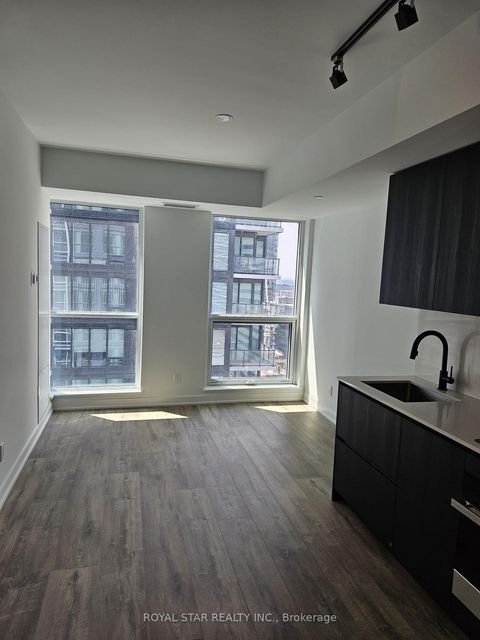 Photo 12 at 2205 - 327 King Street W, Waterfront Communities C1, Toronto