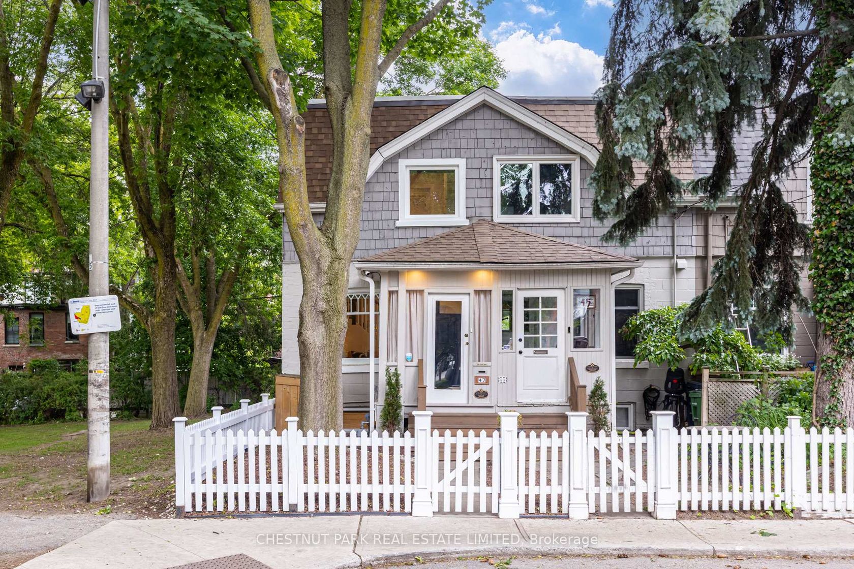 47 Geneva Avenue, South St. James Town, Toronto 