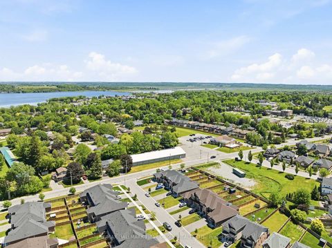 Photo 6 at 38 Southampton Street, Port Perry, Scugog