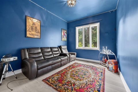 Photo 32 at 217 Garden Avenue, South Richvale, Richmond Hill