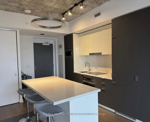 Photo 12 at 2710 - 170 Bayview Avenue, Waterfront Communities C8, Toronto