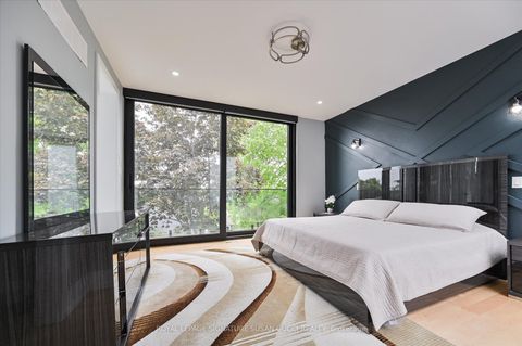 Photo 23 at 96 Squires Avenue, Parkview, Toronto