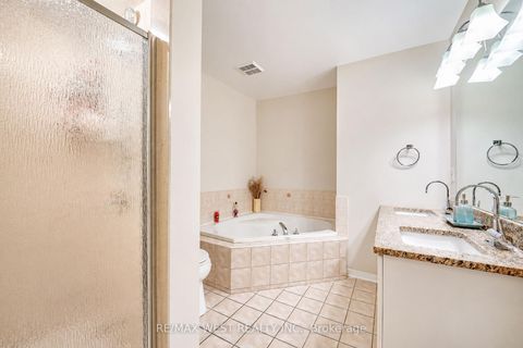 Photo 4 at 70 - 77 Norman Wesley Way, CFB, Toronto