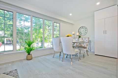 Photo 2 at 517 Lynett Crescent, Crosby, Richmond Hill