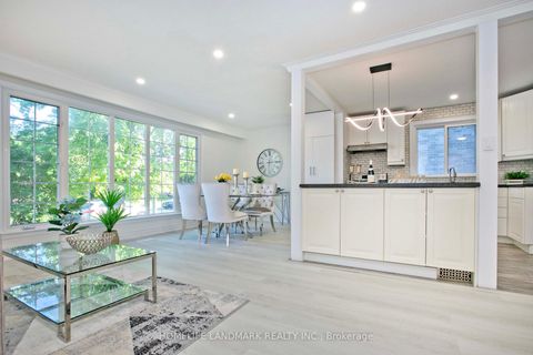 Photo 7 at 517 Lynett Crescent, Crosby, Richmond Hill