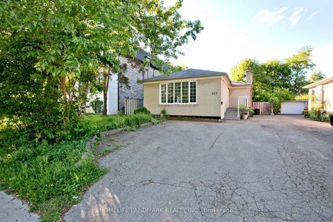 Photo 27 at 517 Lynett Crescent, Crosby, Richmond Hill