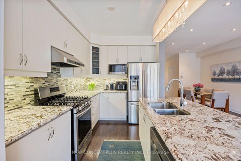 Photo 12 at 47 Dariole Drive, Oak Ridges Lake Wilcox, Richmond Hill