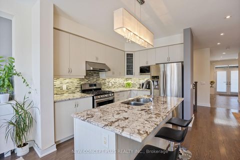 Photo 13 at 47 Dariole Drive, Oak Ridges Lake Wilcox, Richmond Hill