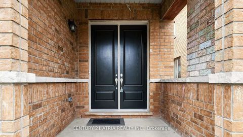 Photo 1 at 37 Capreol Avenue, Rural Aurora, Aurora