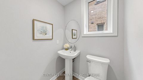 Photo 14 at 37 Capreol Avenue, Rural Aurora, Aurora