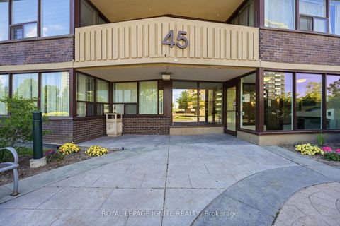Photo 1 at 1508 - 45 Huntingdale Boulevard, L'Amoreaux, Toronto