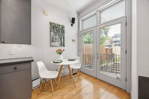 Photo 13 at 44 Castlefield Avenue, Eglinton, Toronto