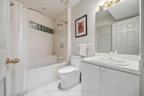 Photo 25 at 44 Castlefield Avenue, Eglinton, Toronto
