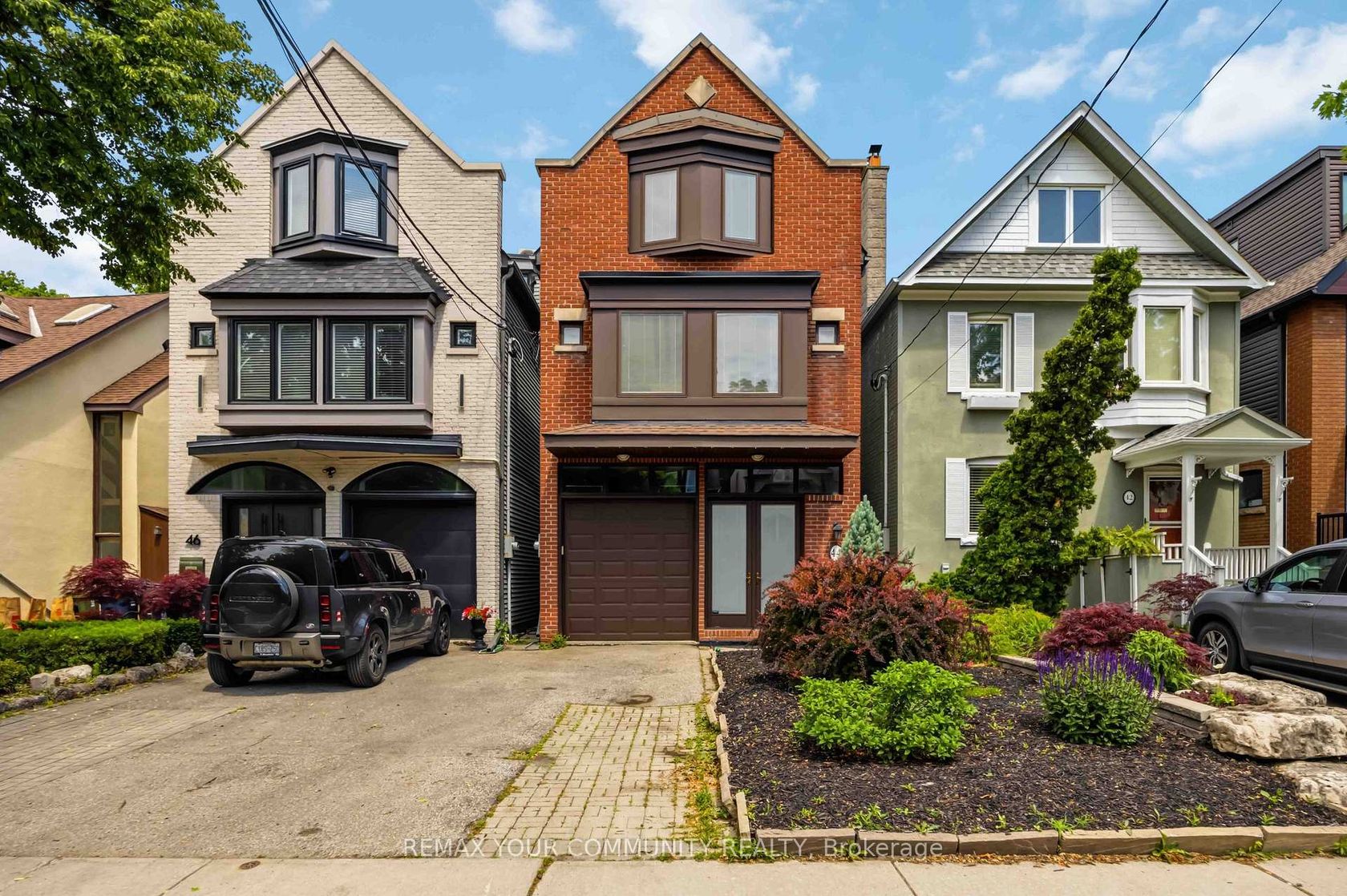 44 Castlefield Avenue, Eglinton, Toronto 