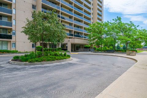 Photo 2 at 609 - 812 Burnhamthorpe Road, Markland Wood, Toronto