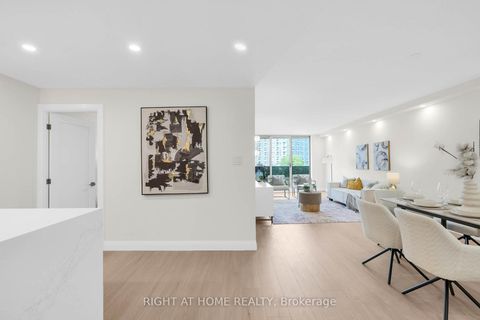 Photo 4 at 609 - 812 Burnhamthorpe Road, Markland Wood, Toronto
