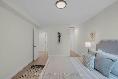 Photo 22 at 609 - 812 Burnhamthorpe Road, Markland Wood, Toronto
