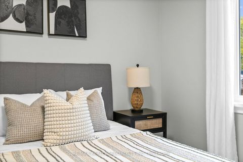 Photo 17 at 226 Thirtieth Street, Alderwood, Toronto