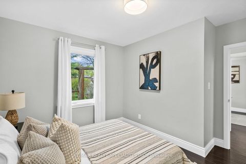 Photo 18 at 226 Thirtieth Street, Alderwood, Toronto