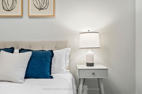Photo 20 at 226 Thirtieth Street, Alderwood, Toronto