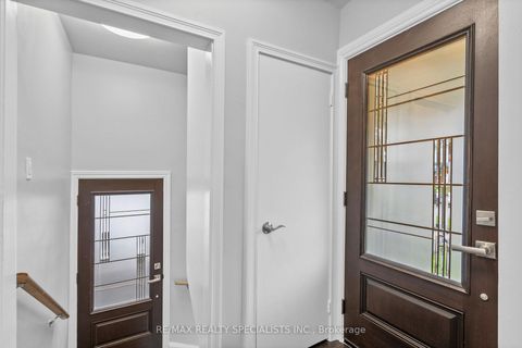 Photo 27 at 226 Thirtieth Street, Alderwood, Toronto