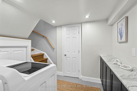Photo 31 at 226 Thirtieth Street, Alderwood, Toronto