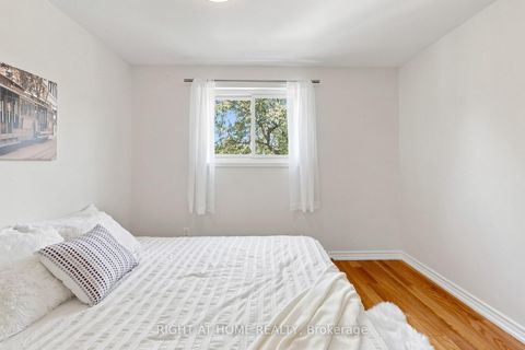 Photo 20 at 337 Hollyberry Trail, Hillcrest Village, Toronto