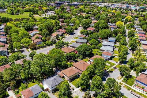 Photo 32 at 337 Hollyberry Trail, Hillcrest Village, Toronto