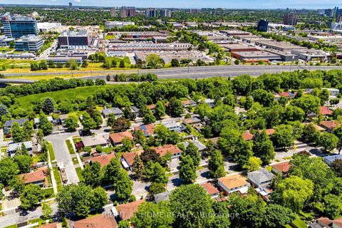Photo 33 at 337 Hollyberry Trail, Hillcrest Village, Toronto