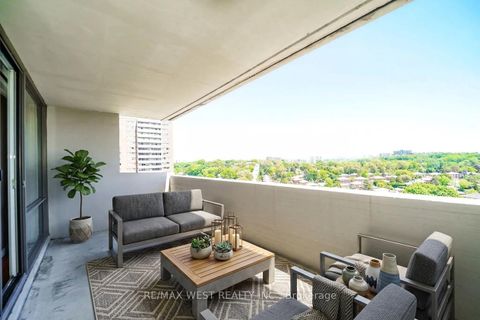 Photo 8 at 1209 - 260 Scarlett Road, Smythe, Toronto