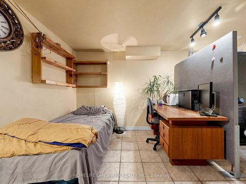 Photo 15 at 57 - 119 William Curtis Circle, College Manor, Newmarket