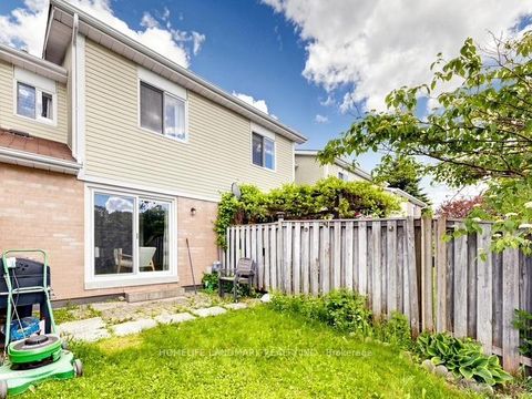 Photo 17 at 57 - 119 William Curtis Circle, College Manor, Newmarket