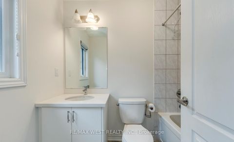 Photo 41 at 286 Danny Wheeler Boulevard, Keswick North, Georgina