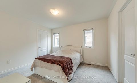 Photo 45 at 286 Danny Wheeler Boulevard, Keswick North, Georgina