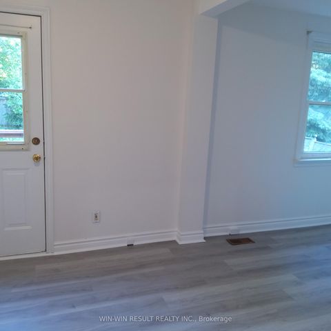 Photo 14 at 243 Cedarholme Avenue, Keswick South, Georgina