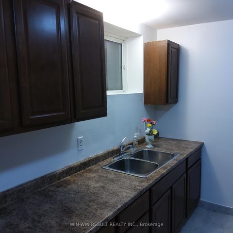Photo 18 at 243 Cedarholme Avenue, Keswick South, Georgina