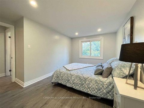 Photo 18 at 70 Purple Sageway Way, Hillcrest Village, Toronto