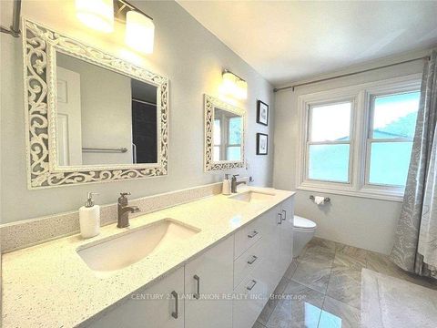 Photo 27 at 70 Purple Sageway Way, Hillcrest Village, Toronto
