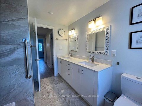 Photo 29 at 70 Purple Sageway Way, Hillcrest Village, Toronto