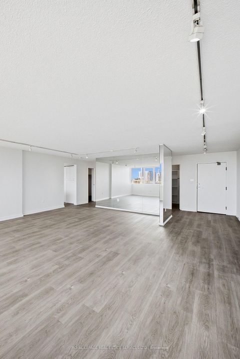 Photo 15 at 14C - 256 Jarvis Street, Yonge Corridor, Toronto