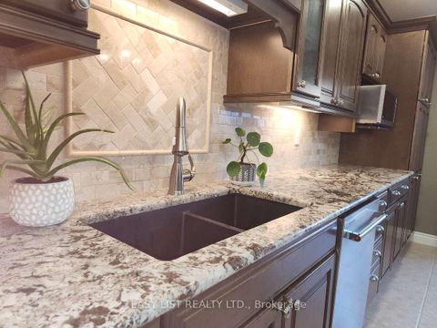 Photo 6 at 222 Sprucewood Crescent, Bowmanville, Clarington
