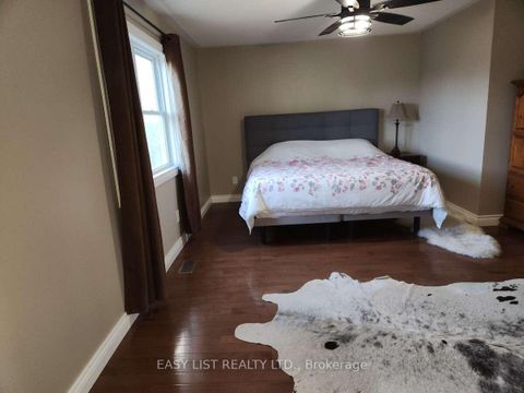Photo 15 at 222 Sprucewood Crescent, Bowmanville, Clarington